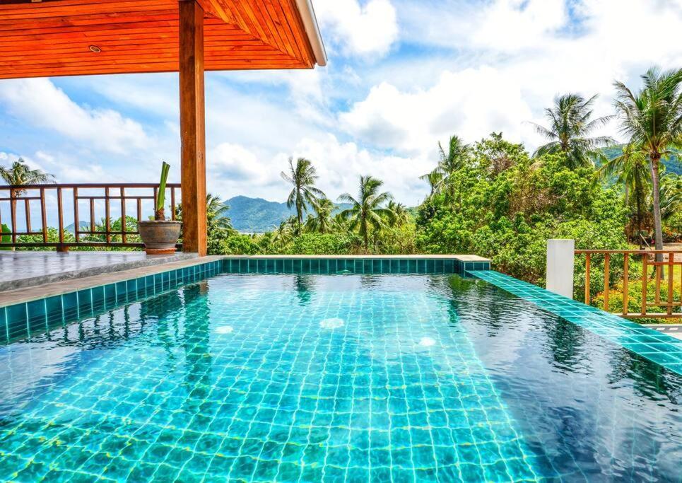 Tropical * Ko Tao